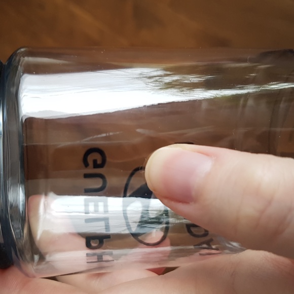 Hyundai Plastic BPA Free Water Bottle Guelph Hyundai - Picture 13 of 13